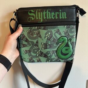 Loungefly SLYTHERIN Harry Potter Crossbody Purse Green & Black Adjustable Strap